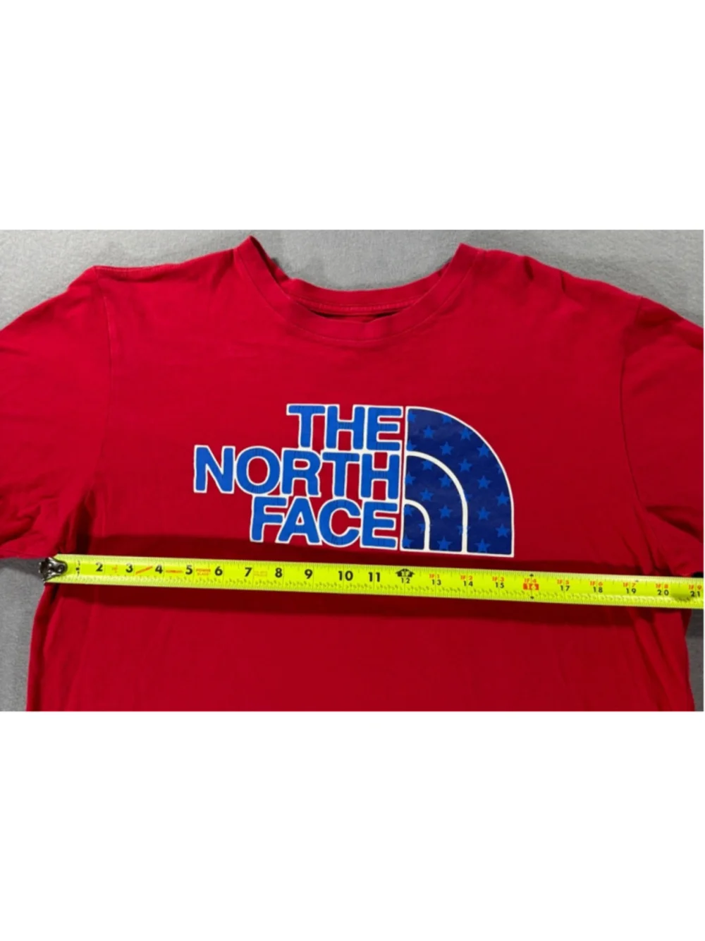The North Face Men’s Red Large T-Shirt
